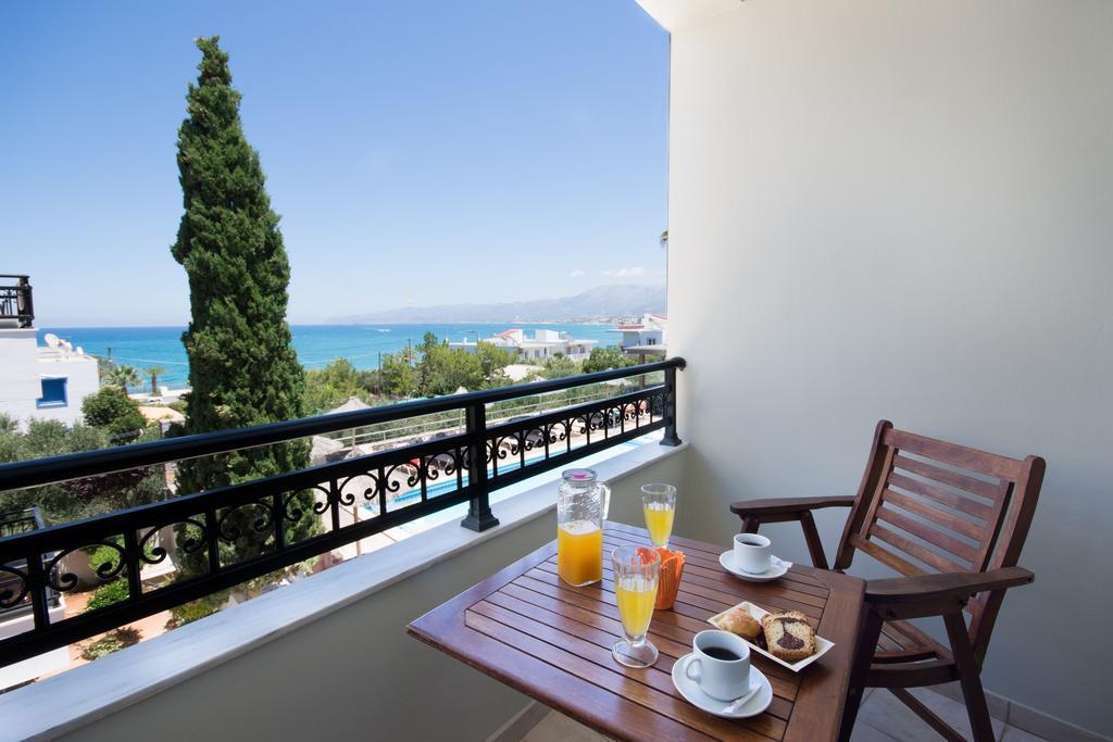 Dias Hotel&Apts Stalida Exterior foto